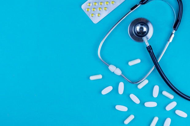 <h4>Farmacia San Michele</h4><h1><strong>La farmacia dei servizi, sempre più vicina a te.</strong></h1>